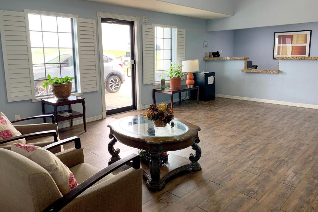 Oyo Hotel Pearsall I-35 West 외부 사진